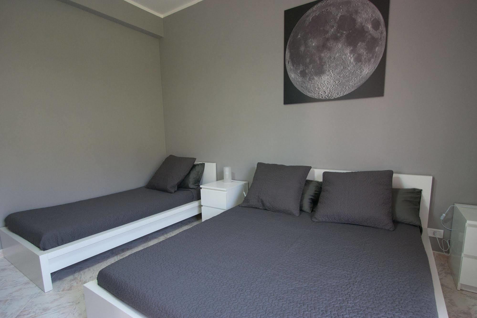 Kosmos Bed and Breakfast Syracuse Eksteriør billede